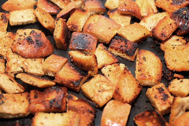 Toasted-Croutons