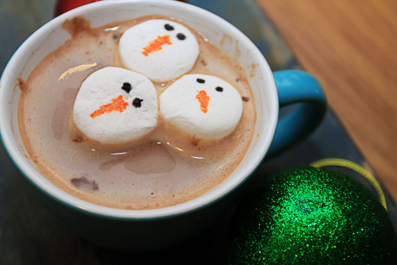Out of the box: Snowman Hot Chocolate