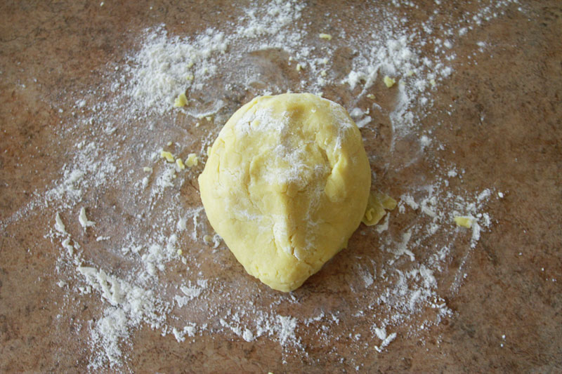 kneed-dough