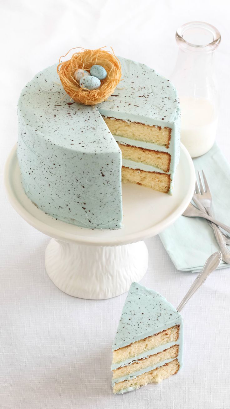 10 AMAZING CAKES TO TRY THIS EASTER